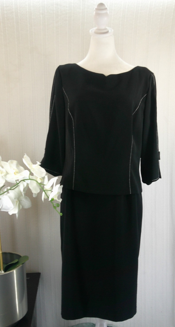 Plaza South Classic Black Dress White Stitching Detail Lined Women's Petite 14